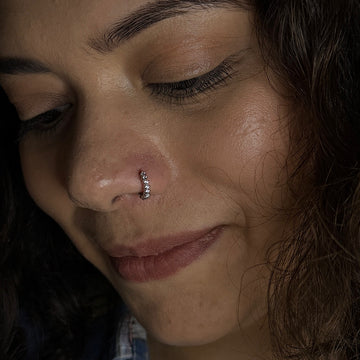 Zircon String Nose Ring